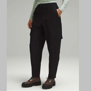 Lululemon Light Utilitech Cargo Pocket High-Rise Pant Cotton Blend Black Size 28
